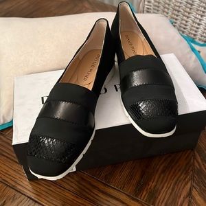 Donald Pliner  NWT BLK Comfort slip on.  Round toe. Size 7.5. New with box.